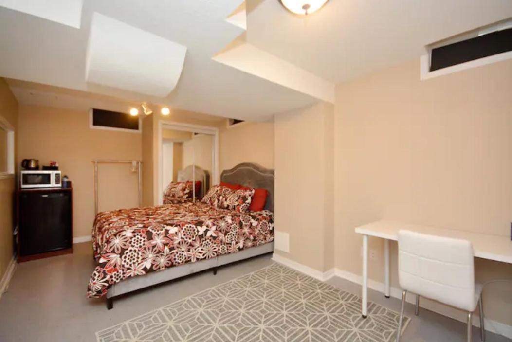 Riz Khan Peaceful Mississauga Home Ngoại thất bức ảnh