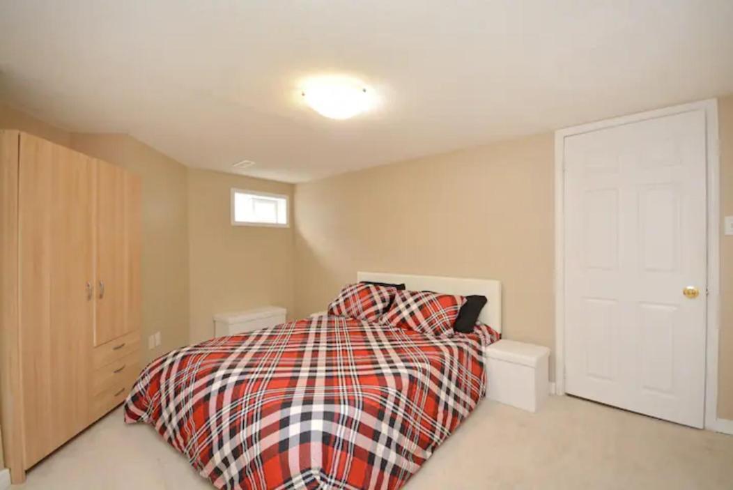 Riz Khan Peaceful Mississauga Home Ngoại thất bức ảnh